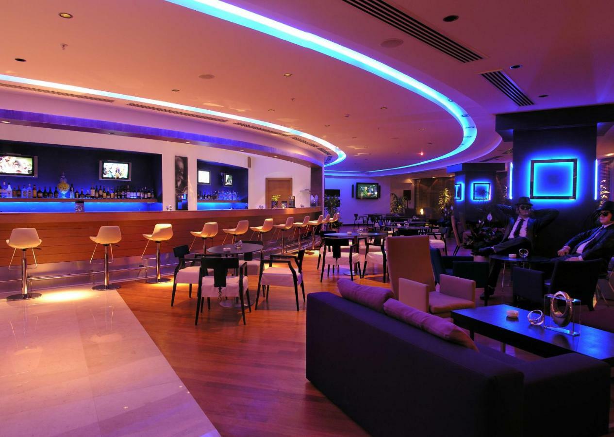 Malpas Hotel Agios Epiktitos Ngoại thất bức ảnh