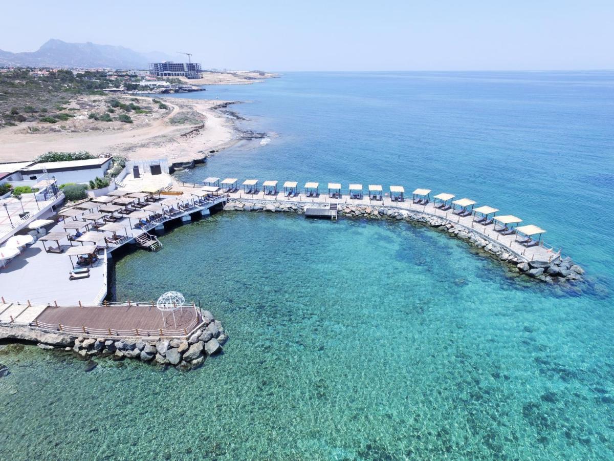 Malpas Hotel Agios Epiktitos Ngoại thất bức ảnh